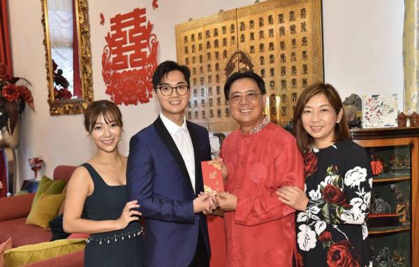 恭喜！TVB著名金童玉女下週補辦婚禮，女方腹部凸起疑似懷孕