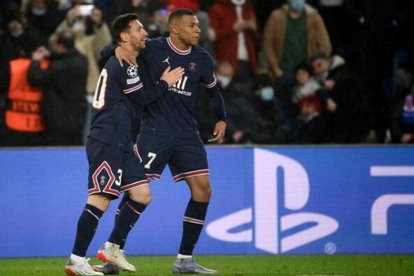 絕代雙驕,閃耀歐冠!小組賽平分秋色:C羅進球多,梅西評分高 絕代雙驕,閃耀歐冠!小組賽平分秋色:C羅進球多,梅西評分高