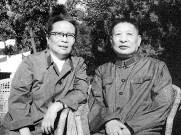 開國上將鍾期光為什麼被免職? 開國上將鍾期光為什麼被免職?