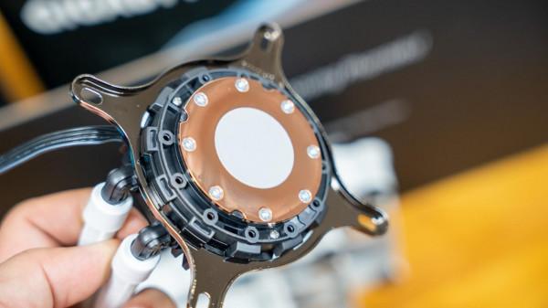 不計預算裝一臺12代12900K怎麼選？