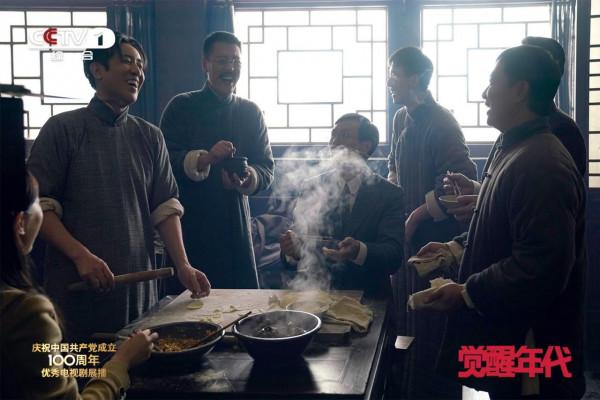 這屆華鼎獎提名不簡單，3人被怒贊，2人被群嘲，還有3人頂峰相見