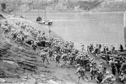 1982年,重慶發現一具“腳鐐遺骸”,竟是消失48年的紅軍師長 1982年,重慶發現一具“腳鐐遺骸”,竟是消失48年的紅軍師長