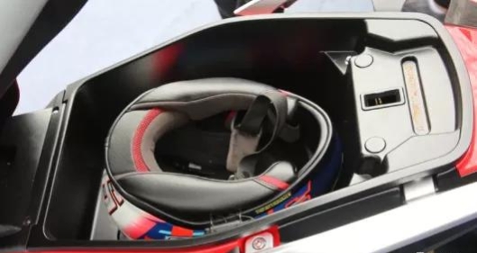 推薦一款龍嘉XADV300i踏板車