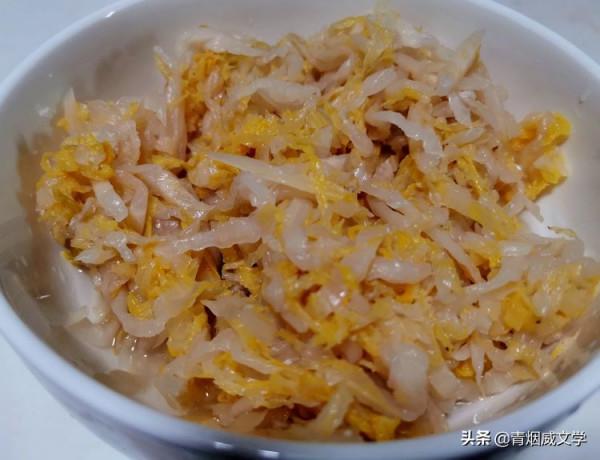 酸白菜豬肉燉粉條，做起來簡單又好吃