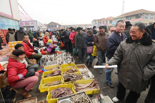 我們家鄉的集市 我們家鄉的集市