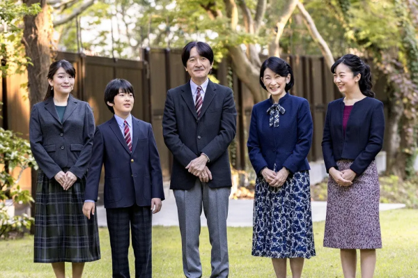 真子公主放棄1.5億嫁妝和盛大婚禮,反映出日本皇室的哪些問題? 真子公主放棄1.5億嫁妝和盛大婚禮,反映出日本皇室的哪些問題?