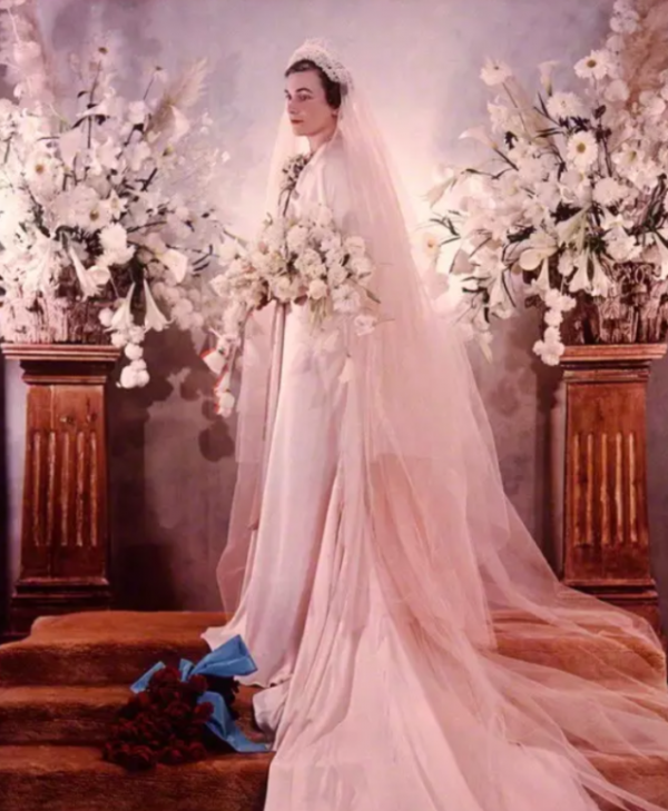 長壽是折磨?愛麗絲王妃103歲去世,可她71歲喪子接著又沒了丈夫 長壽是折磨?愛麗絲王妃103歲去世,可她71歲喪子接著又沒了丈夫