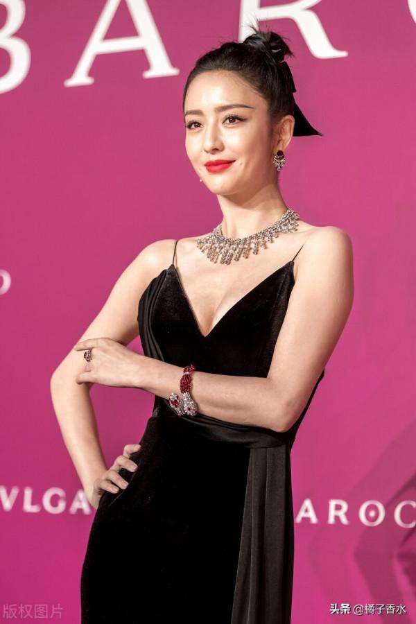 佟麗婭仙女在人間，這樣的大美妞叫人心動