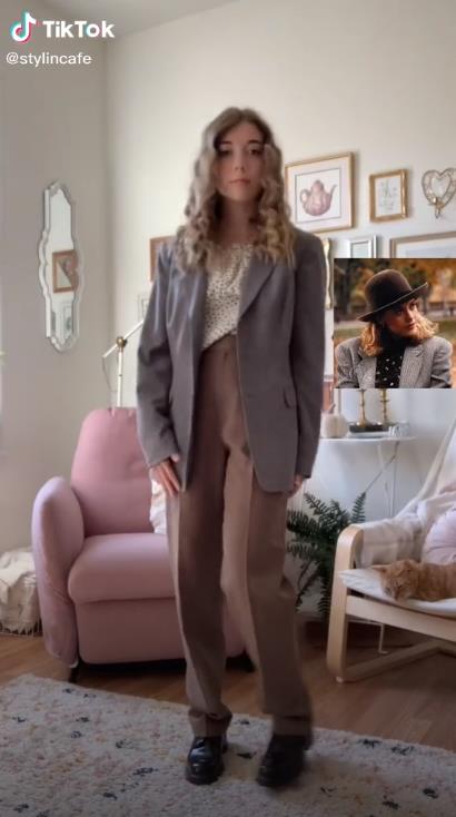 外國妹子紛紛模仿起梅格瑞恩的秋季穿搭，摩登雅痞風舒適又實用