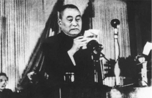 毛主席考慮以“支援軍”名義入朝參戰，黃炎培反對：這叫師出無名