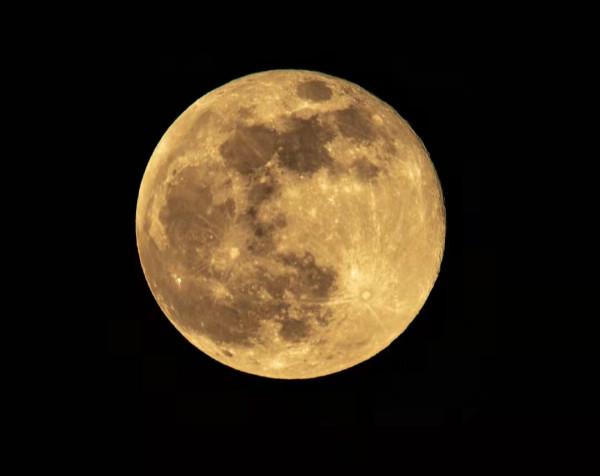 是廉價還是高雅,由你自己決定 是廉價還是高雅,由你自己決定