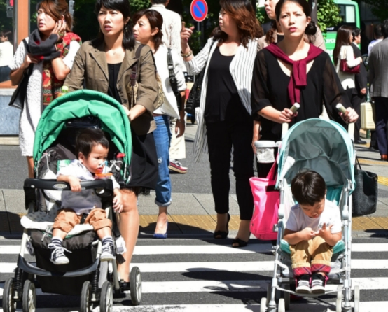 日本人口拉響警報,為何還要限制黑人入境?過去的教訓不能忘 日本人口拉響警報,為何還要限制黑人入境?過去的教訓不能忘