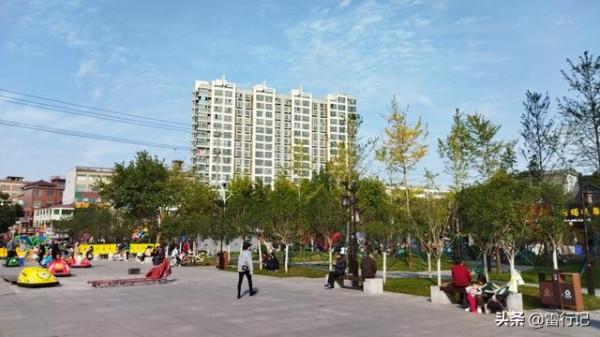 西安面積最大的縣，縣城有一座千年古塔，這裡居然還沒有通高速