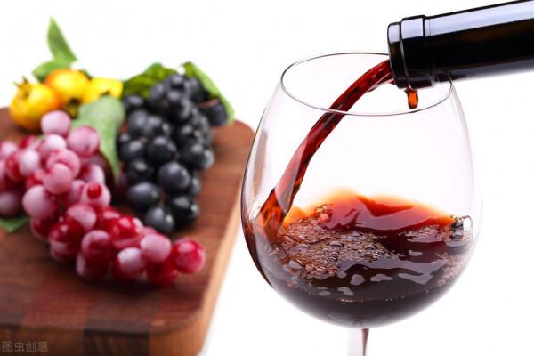 喝紅酒可以軟化血管，這個不靠譜的謠言，你還在相信嗎？