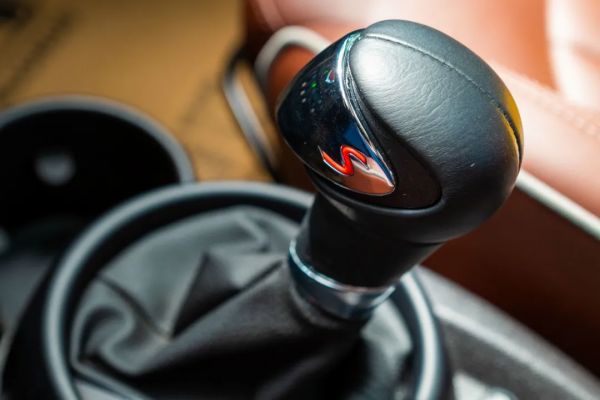 不要把車停在MINI PACEMAN旁,它會讓你的車黯然無光 不要把車停在MINI PACEMAN旁,它會讓你的車黯然無光