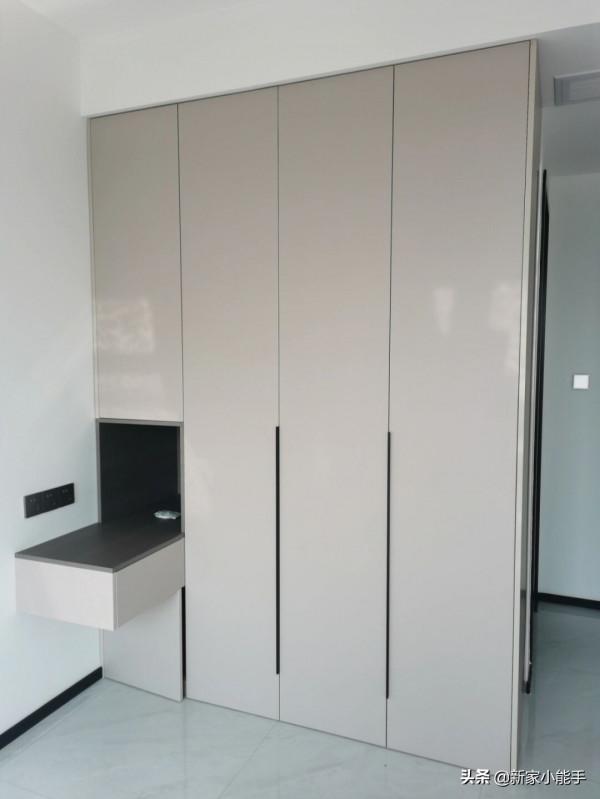 過新年曬裝修，全屋定製櫃子很喜歡，電視牆堅持不做造型非常簡約