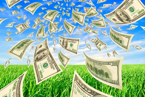 我國的存款總額高達233萬億元,比美國還多一倍,人均存款呢? 我國的存款總額高達233萬億元,比美國還多一倍,人均存款呢?