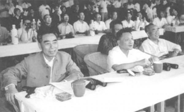 1976年，周總理逝世：不遺體告別，不舉行追悼儀式，不保留骨灰