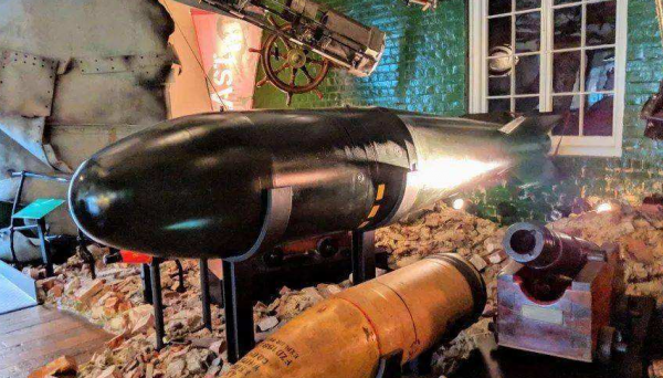 1961年英國秘密部署48枚核彈，準備轟炸中國，為何最終沒用？