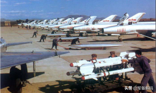 中國武器出口黃金8年:兩伊戰爭拯救中國軍工,“送來”130億美元 中國武器出口黃金8年:兩伊戰爭拯救中國軍工,“送來”130億美元