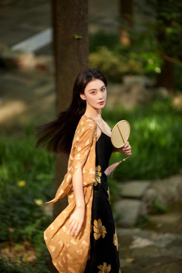 十位女星養眼美圖欣賞，個個美若天仙，你最喜歡誰呢？