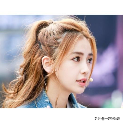 你適合“披頭髮”還是“扎頭髮”,取決於三個部位,髮際線很關鍵 你適合“披頭髮”還是“扎頭髮”,取決於三個部位,髮際線很關鍵