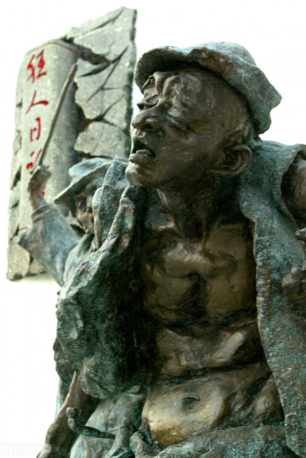 狂人日記:內心幽暗,整個世界都無陽光 狂人日記:內心幽暗,整個世界都無陽光