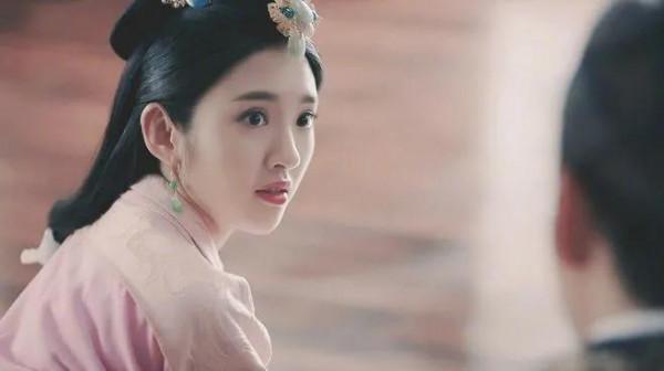 扶養別人兒子成為皇帝的郭女王,到底是賢后還是惡毒後母? 扶養別人兒子成為皇帝的郭女王,到底是賢后還是惡毒後母?