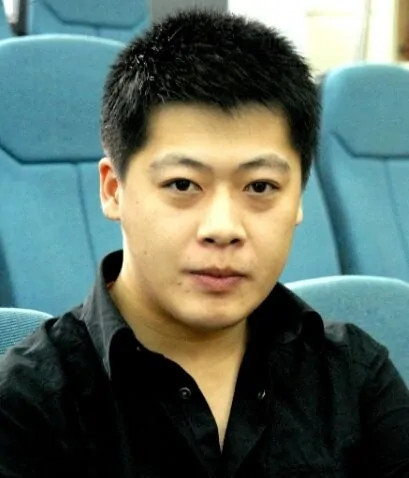 “謝永強”賀樹峰:15年演一部戲,38歲娶小12歲嬌妻,開串店被告 “謝永強”賀樹峰:15年演一部戲,38歲娶小12歲嬌妻,開串店被告