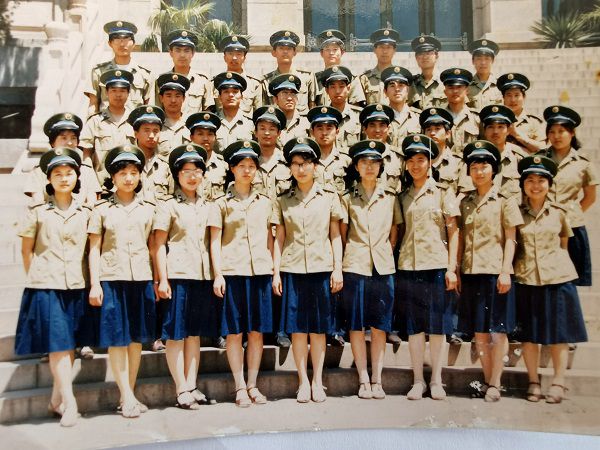 中國退役軍人丨何玲:為語言障礙患者送去福音的退役女軍官 中國退役軍人丨何玲:為語言障礙患者送去福音的退役女軍官