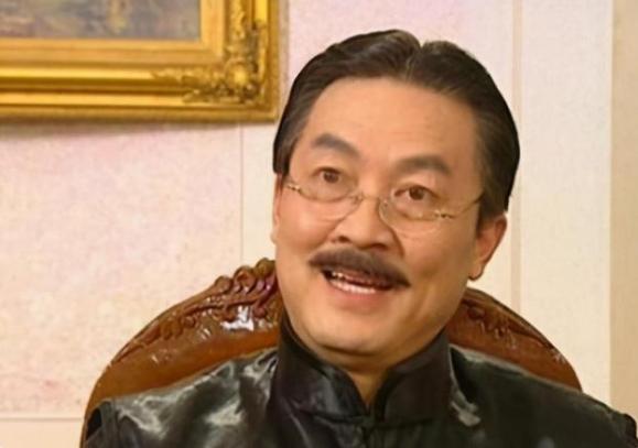 黃達亮,好人啊!人帥卻總演反派,照顧病妻42年,自己卻猝死片場 黃達亮,好人啊!人帥卻總演反派,照顧病妻42年,自己卻猝死片場