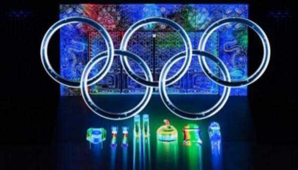 張藝謀憑什麼總能成為焦點？