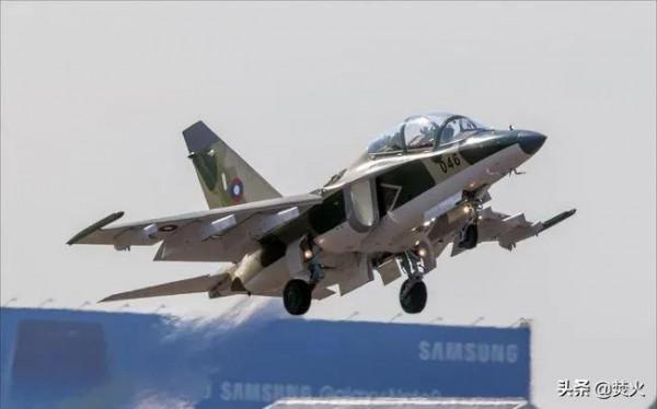 東南亞國家：寮國和汶萊空軍