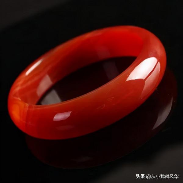 元旦的起源和習俗，元旦適合送什麼珠寶玉石