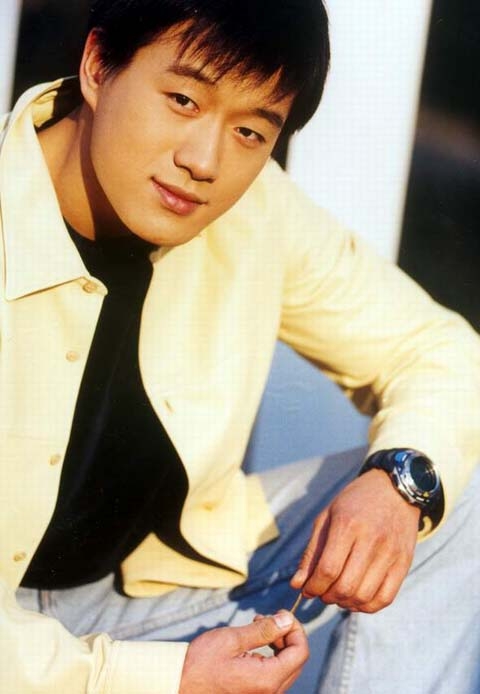 娛樂圈的8大“海巖男郎”,年輕時個個丰神俊朗,氣宇不凡 娛樂圈的8大“海巖男郎”,年輕時個個丰神俊朗,氣宇不凡