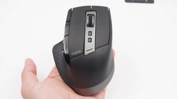 可同時連4臺終端裝置,一鍵切換,雷柏多模式無線滑鼠MT750W拆解 可同時連4臺終端裝置,一鍵切換,雷柏多模式無線滑鼠MT750W拆解