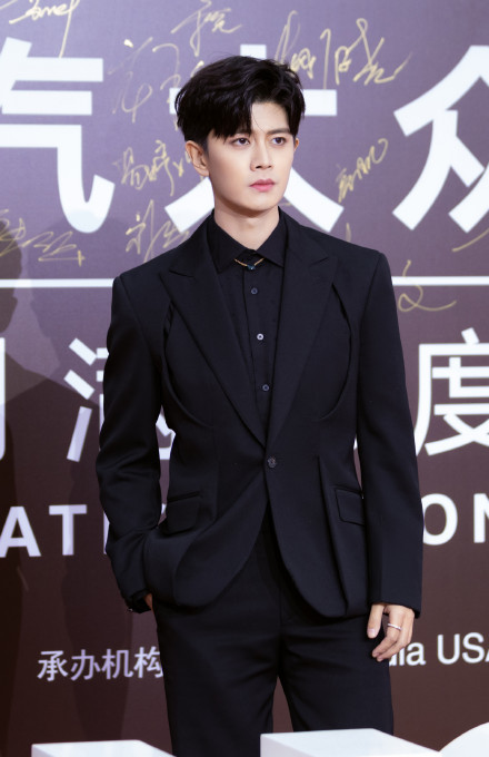 華鼎獎獲獎名單：任嘉倫獲十佳演員獎，譚維維受王力宏影響未獲獎