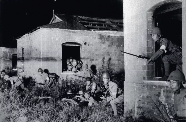 鉅變之夜:九一八!九一八! 鉅變之夜:九一八!九一八!