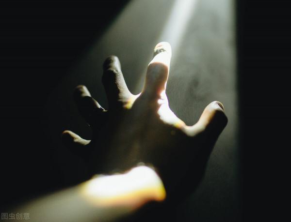 莫言《晚睡的人》