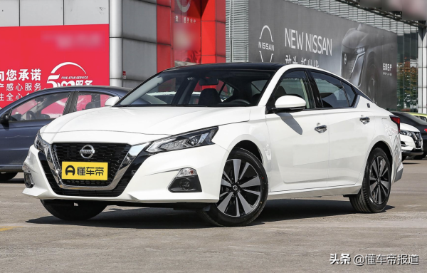 新車 | 與帕薩特、凱美瑞同級,東風本田英仕派到店,雅閣姊妹車 新車 | 與帕薩特、凱美瑞同級,東風本田英仕派到店,雅閣姊妹車