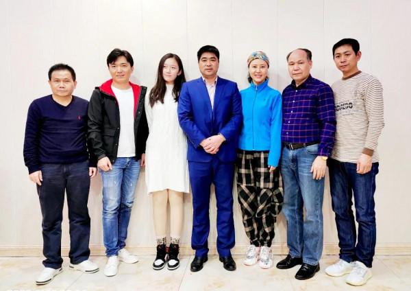 中國女足奪冠恰逢&OpenCurlyDoubleQuote;下班樂&rdquo;投拍電影《足球夢》殺青