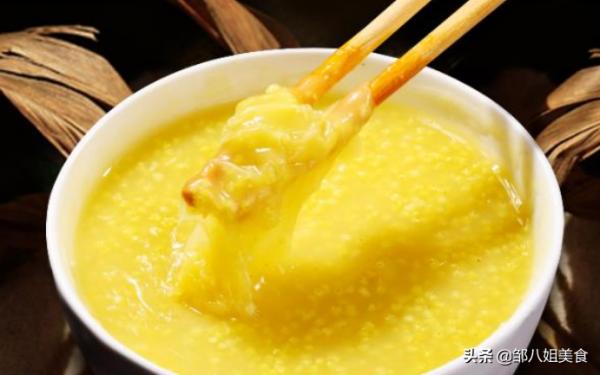 煮小米粥，牢記4點竅門，小米粥米油厚香味濃，比直接下鍋煮好喝
