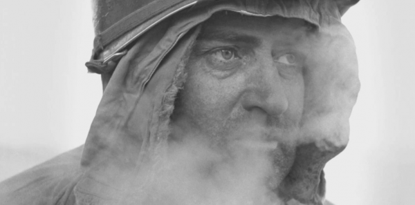 我們不是在撤退,只是換個方向進攻。美國紀錄片長津湖戰役(四) 我們不是在撤退,只是換個方向進攻。美國紀錄片長津湖戰役(四)