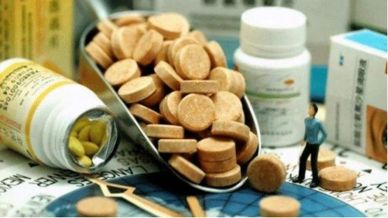 王奉友：蟻力神背後的男人，曾騙120萬農民，涉案金額達200億