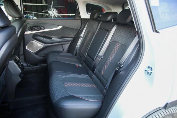 大空間之外的小樂趣 場地試駕星途凌雲