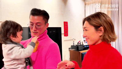 胡定欣開心派利是，轉頭嬲爆陳山聰？佢開年就有好彩頭，搭檔視帝影后實有發圍