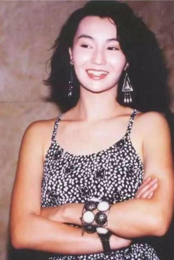 張曼玉，中國影視女演員、歌手