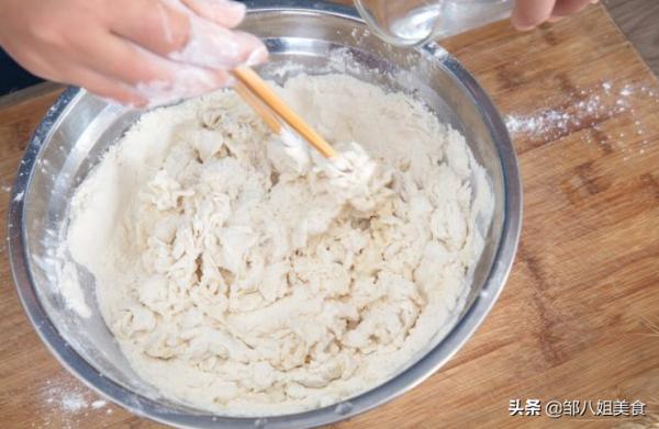 蒸包子,水開上鍋蒸還是冷水上鍋蒸?很多人弄不明白,建議看看 蒸包子,水開上鍋蒸還是冷水上鍋蒸?很多人弄不明白,建議看看