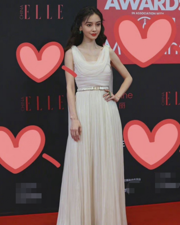 ELLE紅毯:熱巴唐嫣翻車、關曉彤照騙,劉詩詩娜扎變花仙子太驚豔 ELLE紅毯:熱巴唐嫣翻車、關曉彤照騙,劉詩詩娜扎變花仙子太驚豔