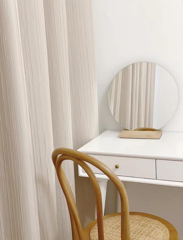 女主130㎡堅持極簡，是毫無難度的硬裝，也是百看不厭的裝修設計